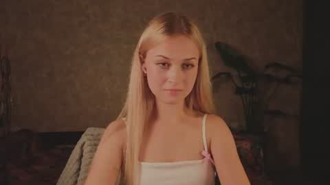 Sophia online show from June 2026 11:13:02 PM