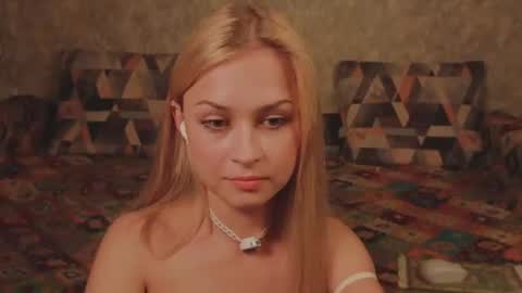 Sophia online show from June 2026 11:35:02 PM