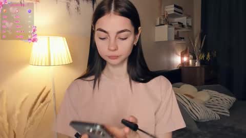 Mary online show from November 2025 07:49:01 AM