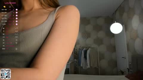 Snapshot of ethalhatchell chatting on March 2025 10:54:01 PM Elsa online show from March 2025 10:54:01 PM