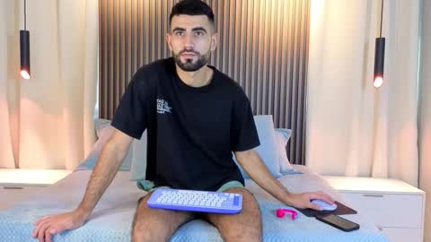 Ethan online show from February 2026 06:50:01 PM