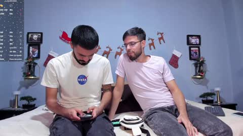 ADAM TAYLOR  ETHAN CAMBAL INDEPENDENT MODELS online show from December 2024 01:58:02 AM