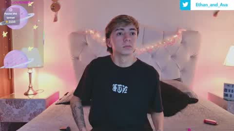 ethan and ava online show from September 2025 12:40:02 PM