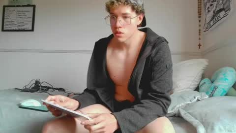 Ethan online show from May 2026 03:52:01 PM