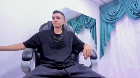 Snapshot of ethan_boy_ chatting on January 2025 08:37:02 PM Ethan online show from January 2025 08:37:02 PM