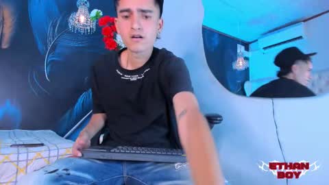 Snapshot of ethan_boy_ chatting on December 2025 07:11:01 PM Ethan online show from December 2025 07:11:01 PM