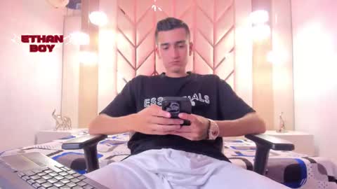 Snapshot of ethan_boy_ chatting on February 2026 09:05:02 PM Ethan online show from February 2026 09:05:02 PM
