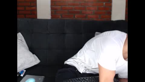 Snapshot of ethan_noir chatting on December 2024 01:03:02 AM Ethan Noir online show from December 2024 01:03:02 AM