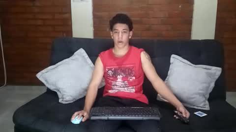 Snapshot of ethan_noir chatting on December 2024 03:22:02 AM Ethan Noir online show from December 2024 03:22:02 AM