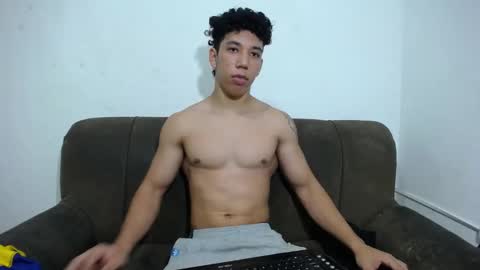 Snapshot of ethan_noir chatting on February 2025 11:24:01 PM Ethan Noir online show from February 2025 11:24:01 PM