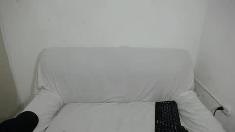 Snapshot of ethan_noir chatting on February 2025 08:05:01 PM Ethan Noir online show from February 2025 08:05:01 PM