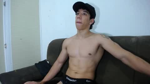 Snapshot of ethan_noir chatting on March 2025 09:26:01 PM Ethan Noir online show from March 2025 09:26:01 PM