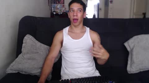 Ethan Noir online show from December 2025 04:04:01 PM