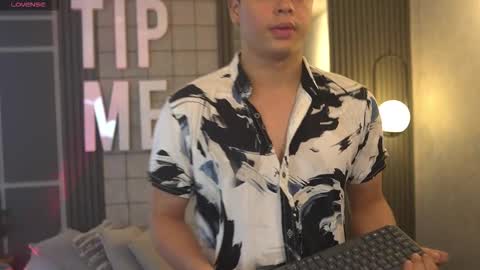 Snapshot of ethan_occonor chatting on September 2025 06:31:02 PM ethan_occonor online show from September 2025 06:31:02 PM