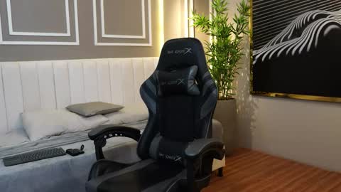 Snapshot of ethan_occonor chatting on November 2025 08:14:01 AM ethan_occonor online show from November 2025 08:14:01 AM