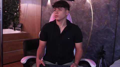 Snapshot of ethan_occonor chatting on January 2026 12:07:02 PM ethan_occonor online show from January 2026 12:07:02 PM