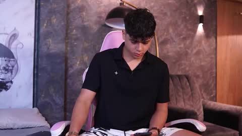 Snapshot of ethan_occonor chatting on January 2026 12:44:02 PM ethan_occonor online show from January 2026 12:44:02 PM