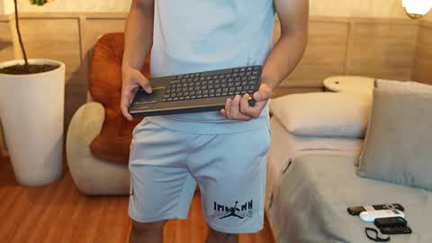 Snapshot of ethan_occonor chatting on February 2026 12:28:01 PM ethan_occonor online show from February 2026 12:28:01 PM