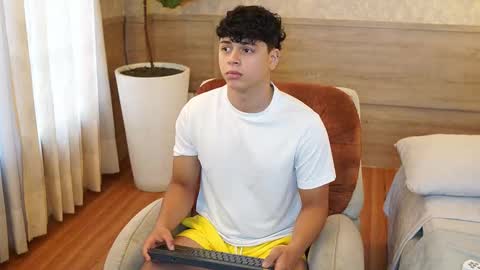 Snapshot of ethan_occonor chatting on February 2026 01:45:02 PM ethan_occonor online show from February 2026 01:45:02 PM