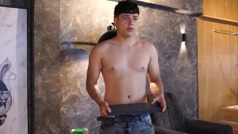 Snapshot of ethan_occonor chatting on March 2026 12:39:02 PM ethan_occonor online show from March 2026 12:39:02 PM