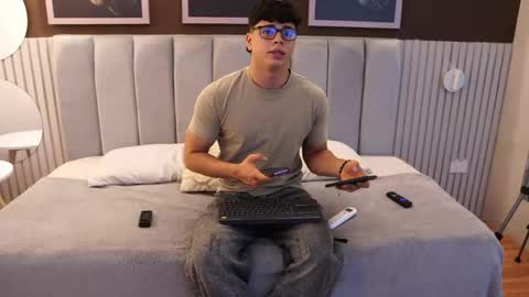 ethan_occonor online show from May 2026 08:32:01 PM