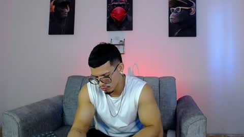 Snapshot of ethan_rodgers01 chatting on July 2026 02:33:01 PM ethan_rodgers01 online show from July 2026 02:33:01 PM