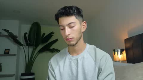 Joan online show from December 2025 05:27:02 AM