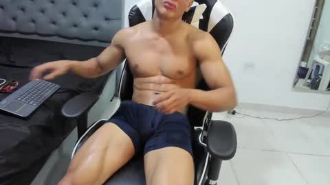 ethan_smitth1 online show from February 2025 03:47:02 AM