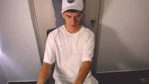 Snapshot of ethancoleeman chatting on February 2026 03:22:01 PM EthanColeeman online show from February 2026 03:22:01 PM