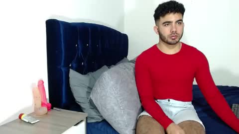 Snapshot of ethanhairy chatting on February 2025 07:31:02 PM Ethan online show from February 2025 07:31:02 PM