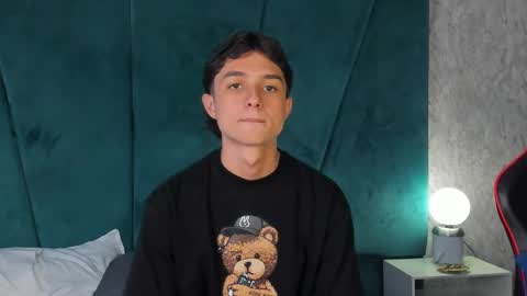 ethanlowell online show from January 2025 07:51:02 PM