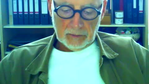 Snapshot of etonne chatting on September 2025 10:18:02 AM etonne online show from September 2025 10:18:02 AM