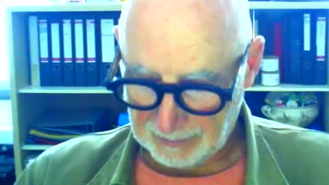 Snapshot of etonne chatting on October 2025 10:45:01 AM etonne online show from October 2025 10:45:01 AM