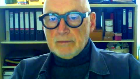 Snapshot of etonne chatting on October 2025 11:42:01 AM etonne online show from October 2025 11:42:01 AM