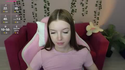 Snapshot of eva__thompson chatting on July 2026 01:07:02 AM Eva online show from July 2026 01:07:02 AM