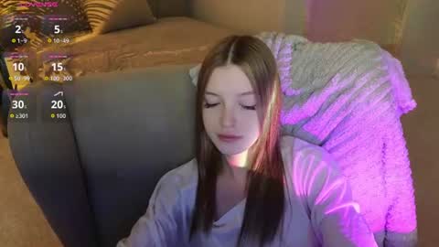 Snapshot of eva__thompson chatting on July 2026 01:19:02 AM Eva online show from July 2026 01:19:02 AM