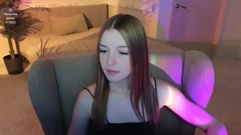 Snapshot of eva__thompson chatting on July 2026 01:16:01 AM Eva online show from July 2026 01:16:01 AM