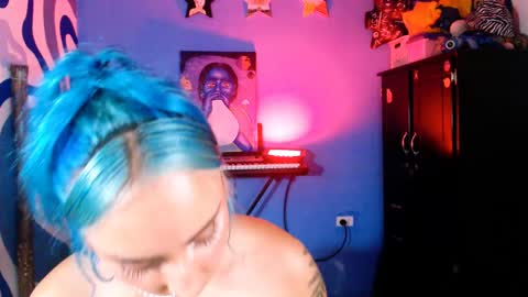 Iris Smile  independent model online show from May 2026 04:32:02 AM