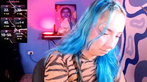 Iris Smile  independent model online show from May 2026 05:08:01 PM