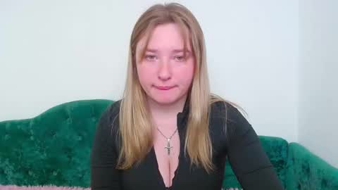 Snapshot of eva_crazy_ chatting on February 2026 02:01:02 PM Eva online show from February 2026 02:01:02 PM