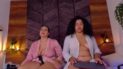 EVA DAEMON  online show from September 2025 02:39:02 PM