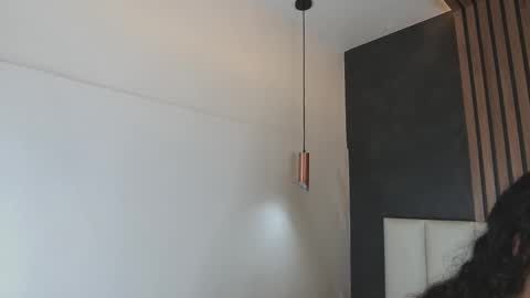 EVA DAEMON  online show from November 2025 11:32:02 AM