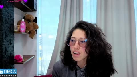 eva delight online show from May 2026 12:00:01 PM