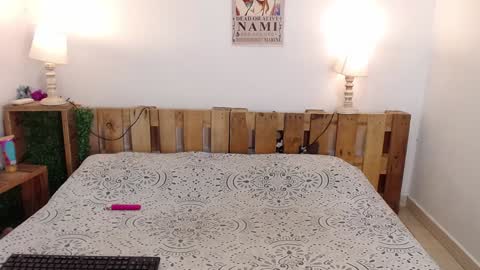 Snapshot of eva_halsey chatting on December 2024 07:54:02 PM E V A online show from December 2024 07:54:02 PM