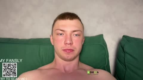 Snapshot of eva_iron chatting on May 2026 11:11:01 PM Eva and Iron online show from May 2026 11:11:01 PM