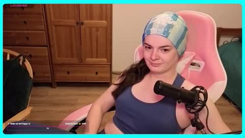 Gamer Katt online show from October 2025 10:57:02 AM