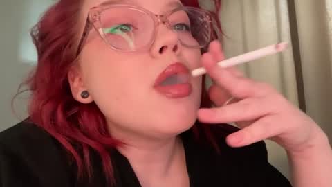 Snapshot of eva_kittenn chatting on June 2026 12:19:01 PM eva_kittenn online show from June 2026 12:19:01 PM