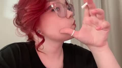 Snapshot of eva_kittenn chatting on June 2026 03:53:01 PM eva_kittenn online show from June 2026 03:53:01 PM