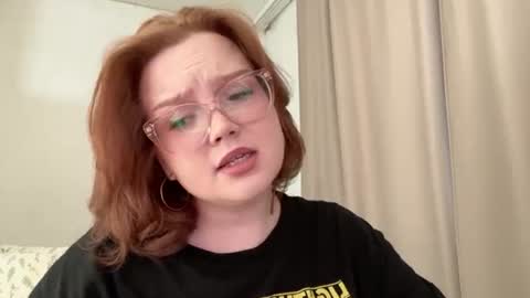 Snapshot of eva_kittenn chatting on July 2026 03:03:02 PM eva_kittenn online show from July 2026 03:03:02 PM