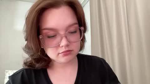 Snapshot of eva_kittenn chatting on August 2026 01:38:02 PM eva_kittenn online show from August 2026 01:38:02 PM